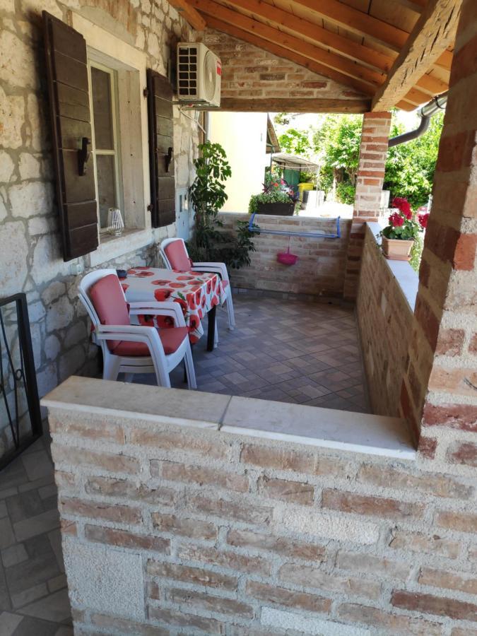 Apartmani Memic 100 M Do Plaze, Apartments Memic Only 100M From Beach ポレッチ エクステリア 写真